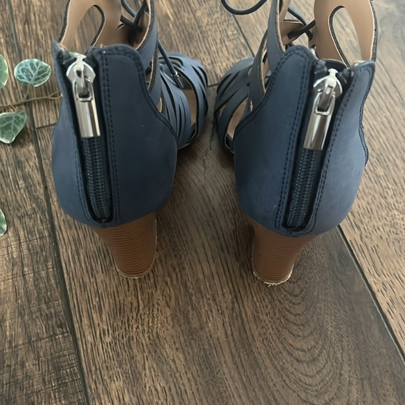 Call it Spring Tavernelle Block Heel Sandals in Blue - Picture 6 of 9